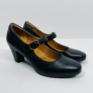 Sofft Black Full Grain Leather "Leslie" Mary Jane Heeled Pump w/ Adjust. Buckle